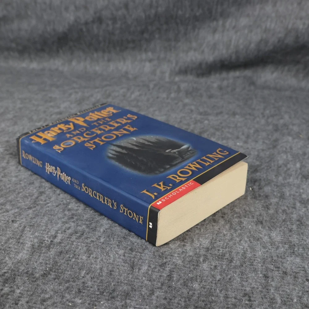 Harry Potter And The Sorcerer's Stone J.K. Rowling Blue PB Scholastic Fantasy